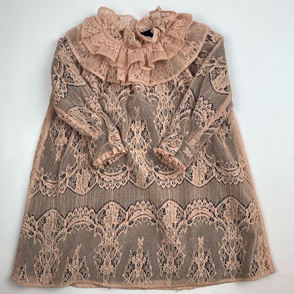 Gorgeous luxury dress.